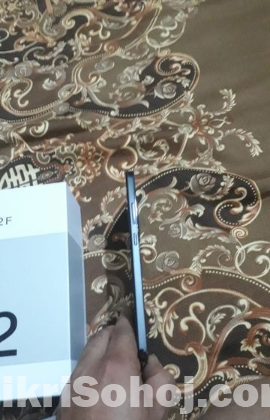 OPPO Reno 12 F